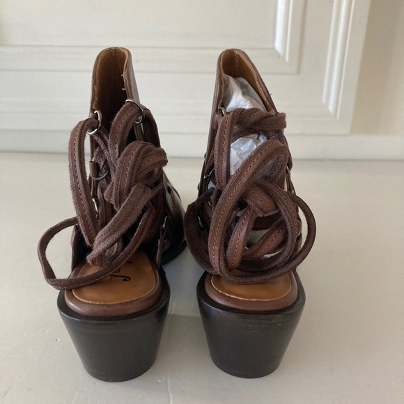 NWOT Free People Rory Studded Brown Leather Shoe Boots Sz 37.5 - Picture 6 of 9